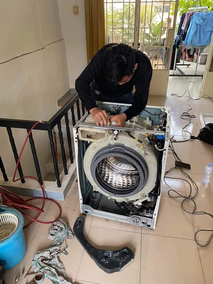 Vệ sinh máy giặt tại Thủ Dầu Một Điện lạnh Quang Trung