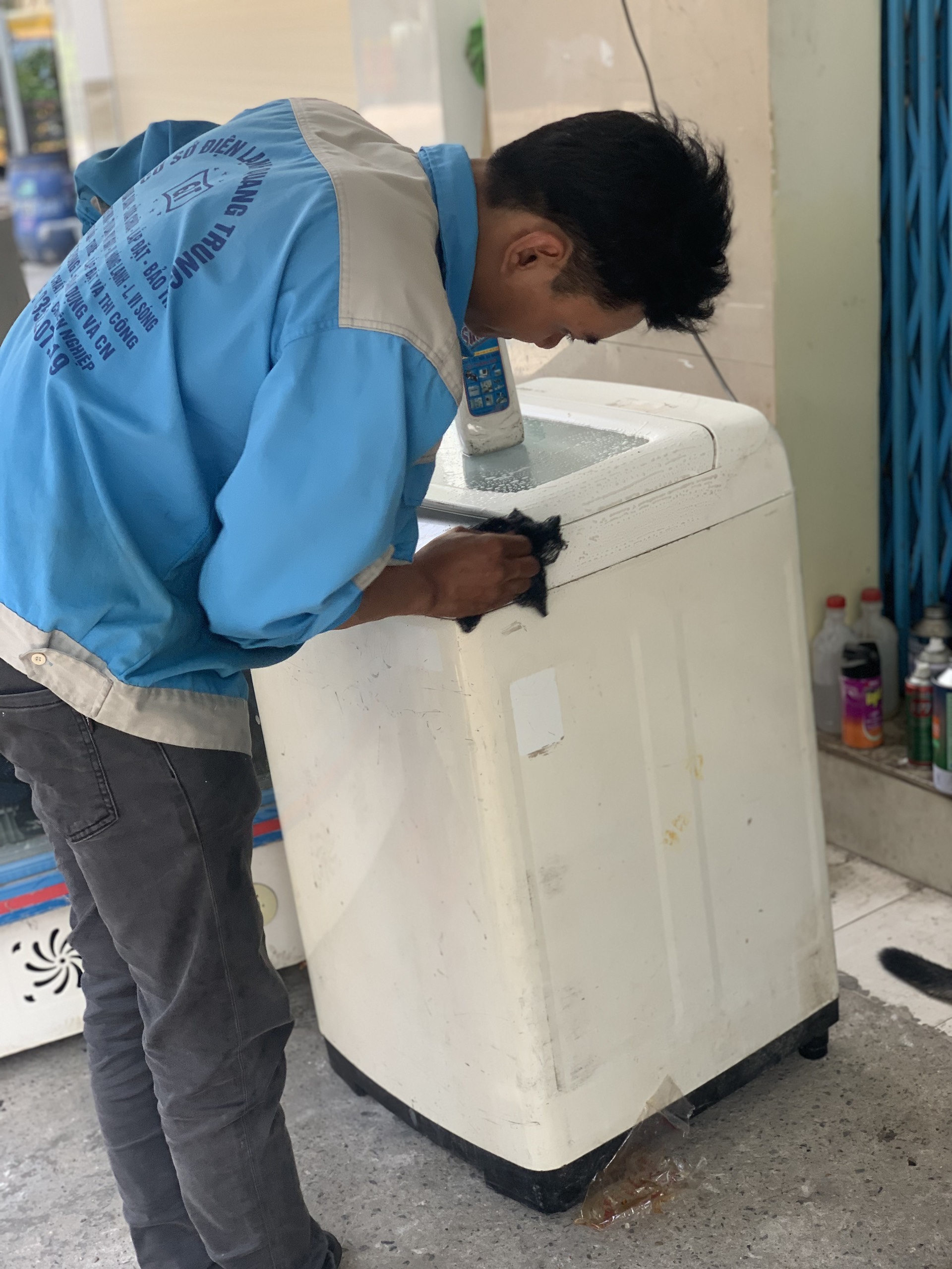 Dịch Vụ Sửa Máy Giặt TP Hồ Chí Minh – Uy Tín, Giá Rẻ, Có Mặt Sau 15 Phút 4 sua may giat binh duong